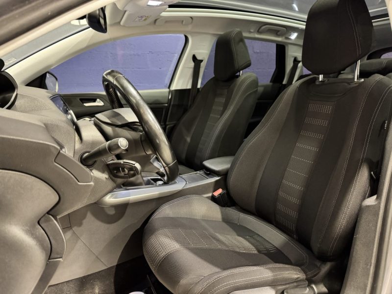 Peugeot 308 SW 1.2 130ch Allure – Toit panoramique – Distribution OK – Suivi complet