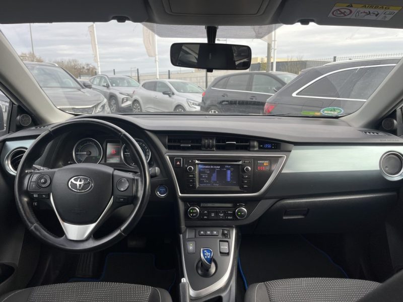 TOYOTA AURIS TOURING SPORTS 1.8 HYBRID 136h BUSINESS
