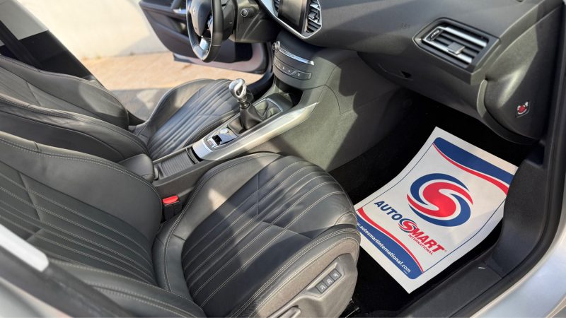 PEUGEOT 308 II 1.2 PURETECH 130CH ALLURE S&S 5P 2017