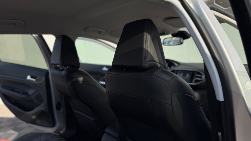 PEUGEOT 308 II 1.2 PURETECH 130CH ALLURE S&S 5P 2017