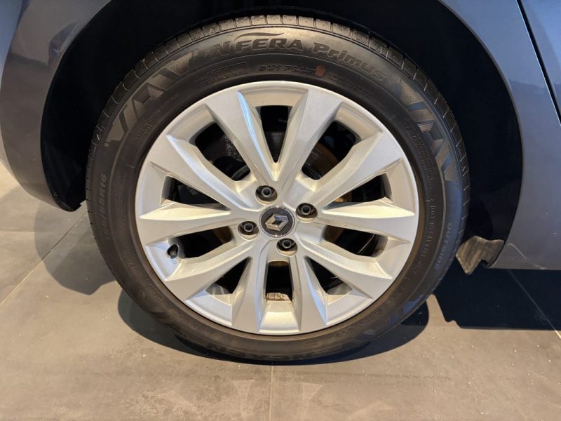 RENAULT CLIO 5 1.0 TCE 100 INTENS - SUIVI COMPLET - 4 ROUES NEIGE - CAMERA - MAINS LIBRES - FULL LED  2020