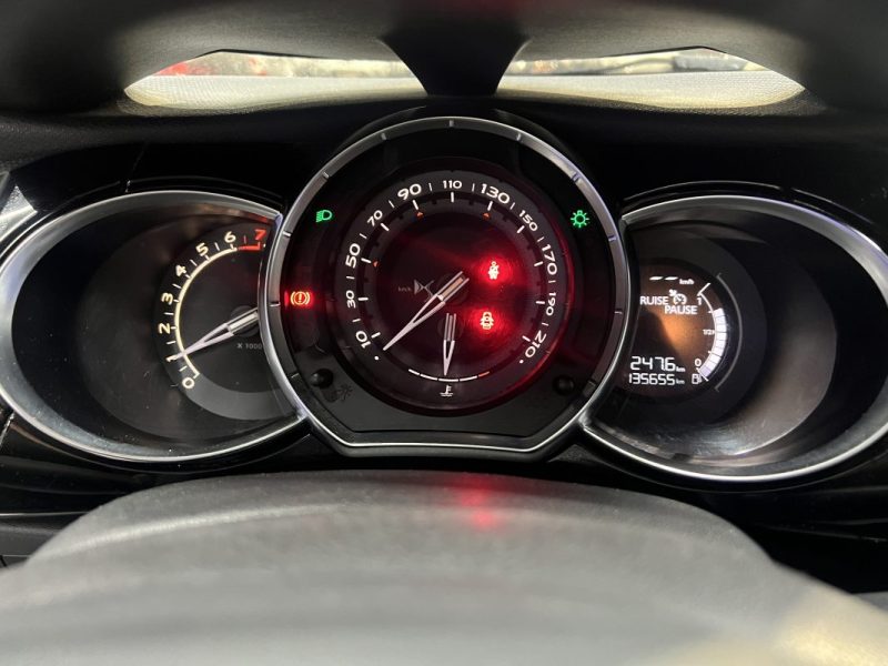 Ds DS3 1.2i 82ch Be Chic | 136 000 KM | GPS | Carplay | Radars