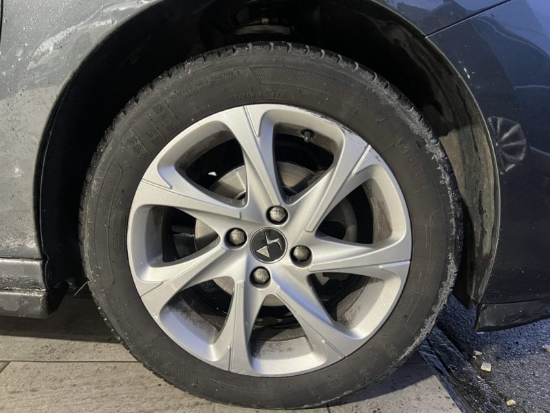 Ds DS3 1.2i 82ch Be Chic | 136 000 KM | GPS | Carplay | Radars