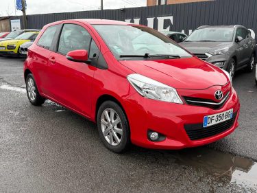 TOYOTA YARIS 69 VVT-I DYNAMIC 5P 2014