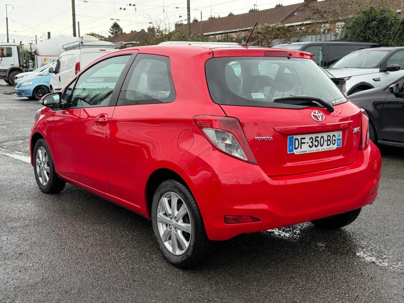 TOYOTA YARIS 69 VVT-I DYNAMIC 5P 2014