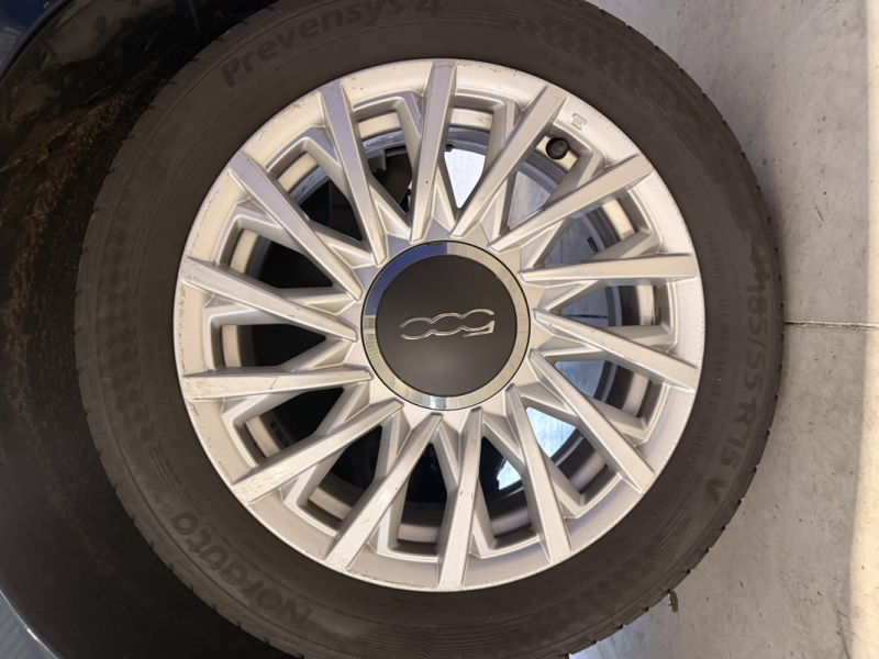 FIAT 500 DOLCE VITA - PHASE 2 - 1.0i HYBRID ESSENCE - 71ch - toit panoramique - 2021 - 57 000 KM 