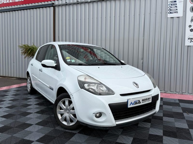 RENAULT CLIO III 1.5 DCI DYNAMIQUE 88CV GARANTIE 12 MOIS