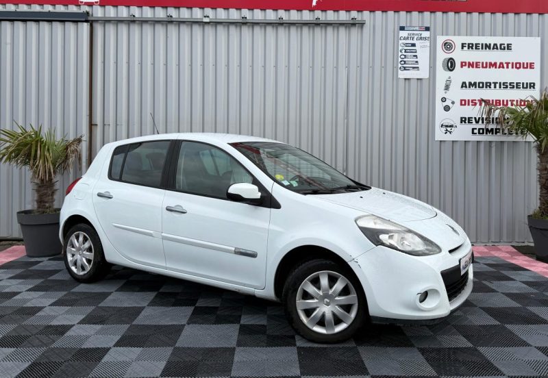 RENAULT CLIO III 1.5 DCI DYNAMIQUE 88CV GARANTIE 12 MOIS