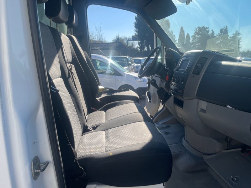 VOLKSWAGEN CRAFTER BENNE 2.0 TDI 136 273MKM