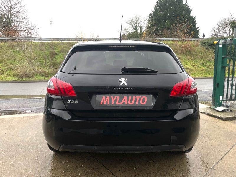 PEUGEOT 308 - 2 1.6 BLUE HDI 120 STYLE EAT 2017