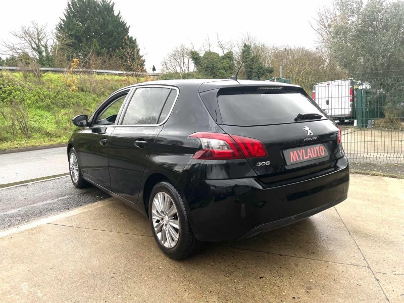 PEUGEOT 308 - 2 1.6 BLUE HDI 120 STYLE EAT 2017