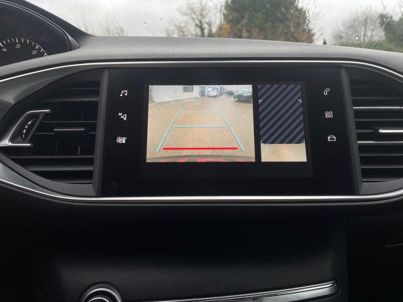 PEUGEOT 308 - 2 1.6 BLUE HDI 120 STYLE EAT 2017