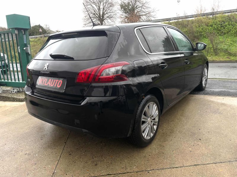PEUGEOT 308 - 2 1.6 BLUE HDI 120 STYLE EAT 2017