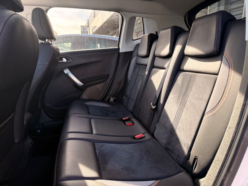 PEUGEOT 2008  1.6 BLUE HDI 120CH ALLURE - SUIVI DISPONIBLE - GARANTIE 12 MOIS