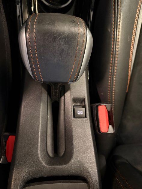 PEUGEOT 2008  1.6 BLUE HDI 120CH ALLURE - SUIVI DISPONIBLE - GARANTIE 12 MOIS