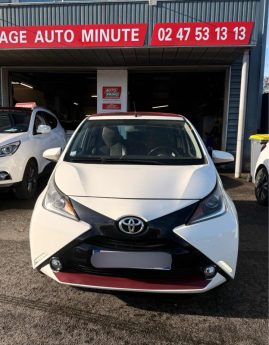 TOYOTA AYGO 2 1.0 VVTI X 69CH - 1ÈRE MAIN -  MOTEUR À CHAÎNE - GARANTIE 12 MOIS 