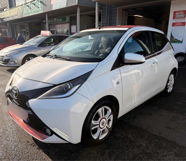 TOYOTA AYGO 2 1.0 VVTI X 69CH - 1ÈRE MAIN -  MOTEUR À CHAÎNE - GARANTIE 12 MOIS 