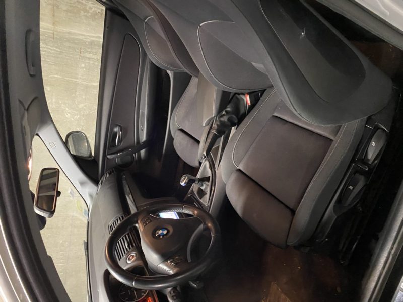 B.M.W. SERIE 1 118D 143CH PREMIERE 2013