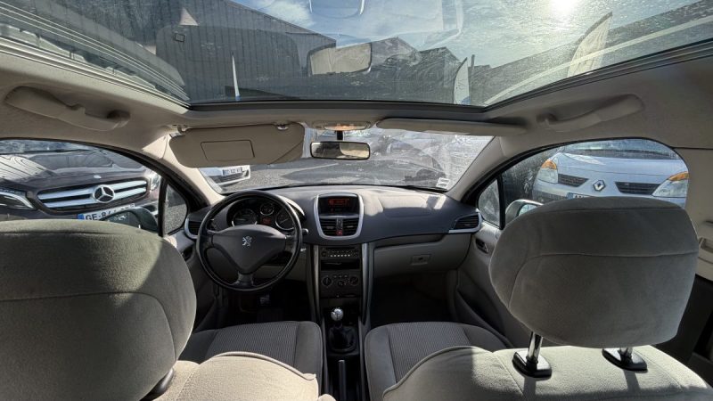 PEUGEOT 207 1.4 HDI  68CV  Garantie 