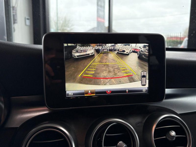 Mercedes C180 CDI 116ch 📋 Suivi Mercedes ✨ Toit ouvrant pano 🌅 Attelage 🔄 Garantie 🛡️