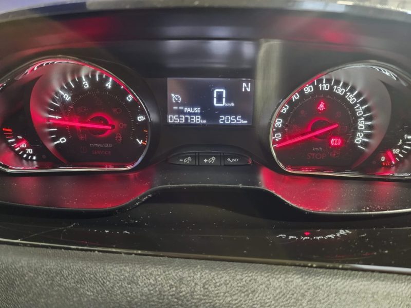 PEUGEOT 208 1.2 82Cv-ACTIVE-BVA-3P- 54 000 km