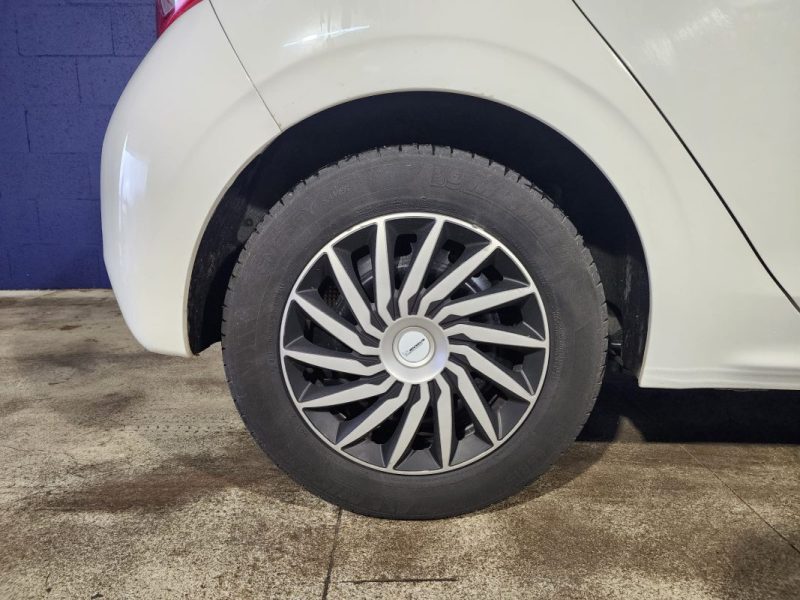 PEUGEOT 208 1.2 82Cv-ACTIVE-BVA-3P- 54 000 km