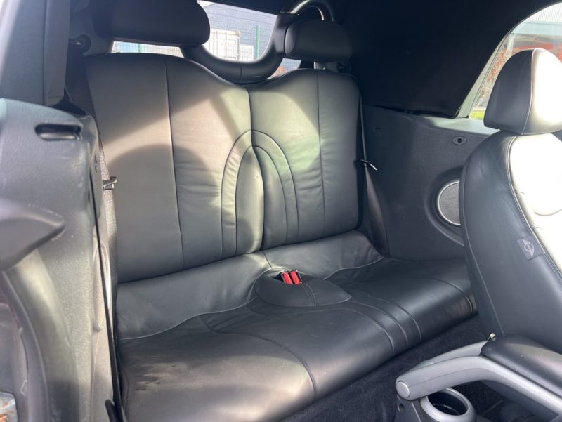 MINI COOPER S CABRIOLET 1.6 L 170 ch GPS, sièges chauffants, Harman Kardon