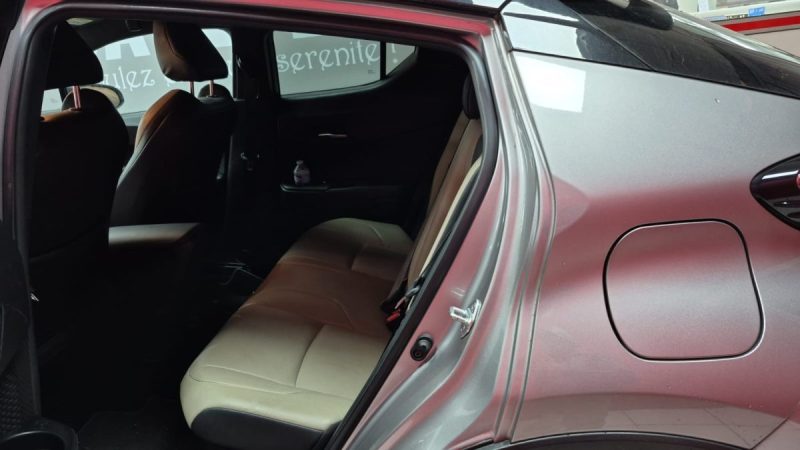 TOYOTA C-HR SUV HYBRIDES COLLECTION TOUTES OPTIONS