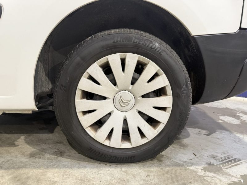 CITROEN BERLINGO 1.6 BlueHDI 100 CONFORT 3 PLACES / APPLE CARPLAY 