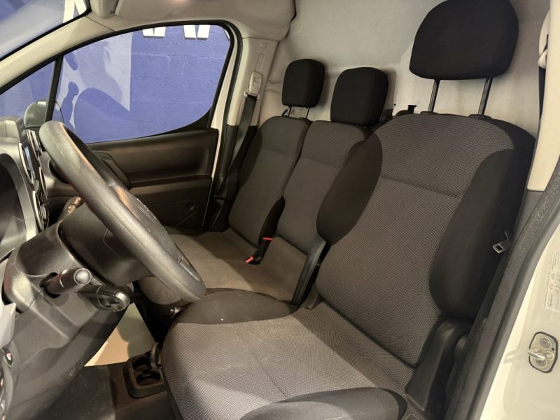 CITROEN BERLINGO 1.6 BlueHDI 100 CONFORT 3 PLACES / APPLE CARPLAY 