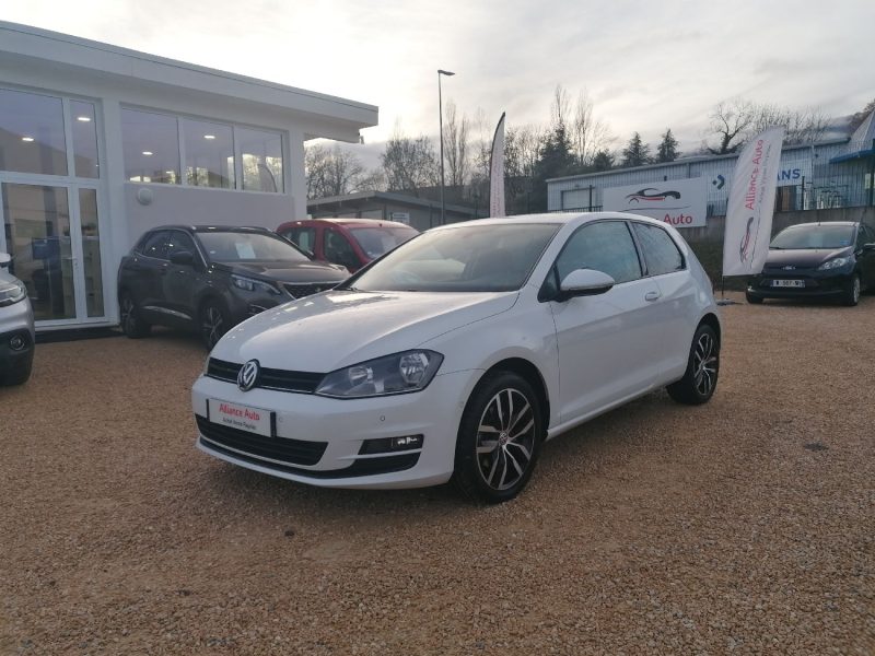 VOLKSWAGEN Golf 7 - 105ch essence