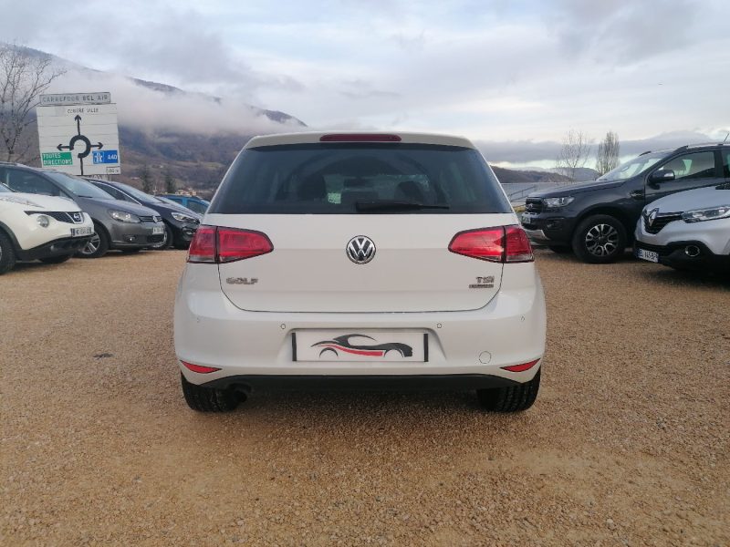 VOLKSWAGEN Golf 7 - 105ch essence