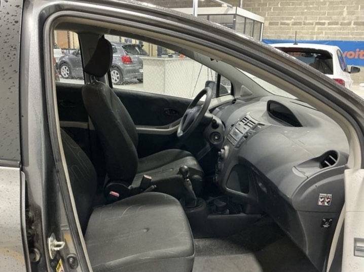 TOYOTA YARIS 1.3 VVT-I IN STOP AND START 