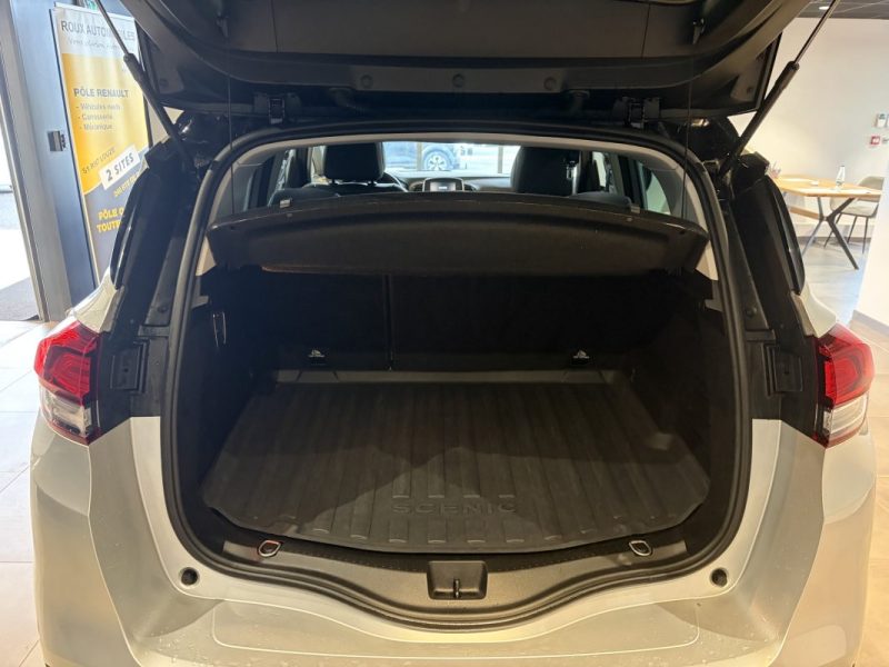 RENAULT SCENIC IV DCI 130CH INTENS  2018 -  SUIVI RENAULT 