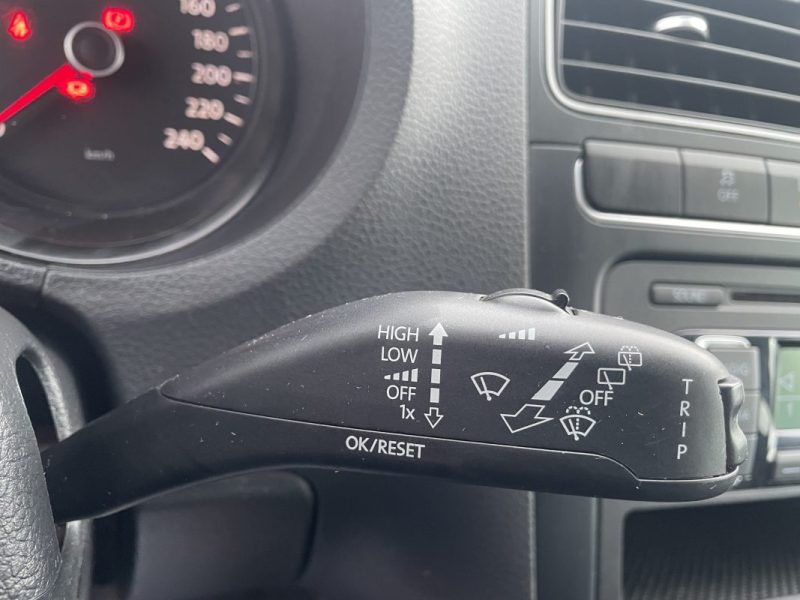 VOLKSWAGEN POLO 1.2 TDI 75CH  5P   GARANTIE 3/12 MOIS 2013