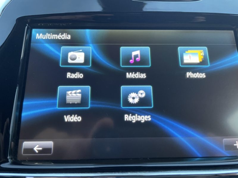 RENAULT CLIO 1.2 TCE 120CH INTENS EDC ECO² 2014