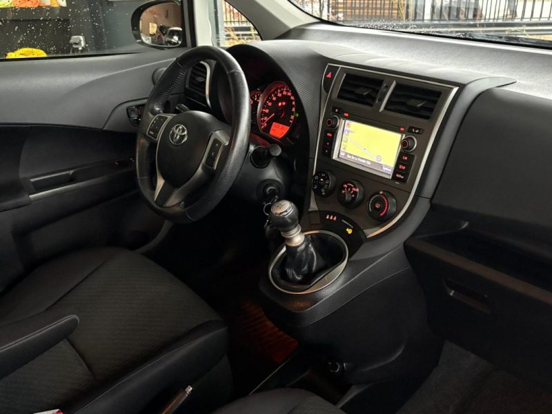 Toyota Verso S 1.4 D4D 90ch 🚗 1ère main 📋 Clim ❄️ Reprise 🔄 Garantie 🛡️