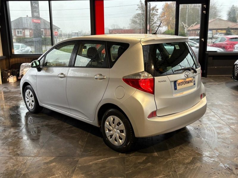 Toyota Verso S 1.4 D4D 90ch 🚗 1ère main 📋 Clim ❄️ Reprise 🔄 Garantie 🛡️