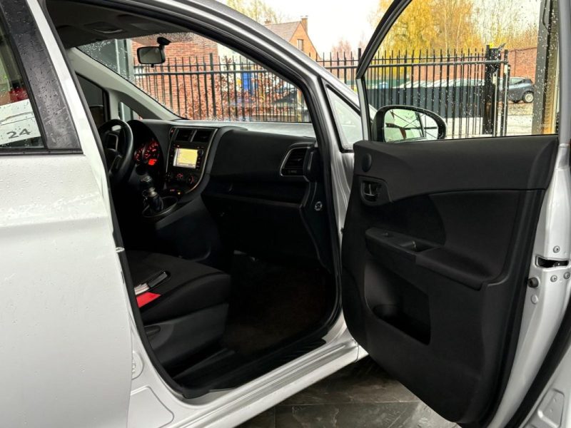 Toyota Verso S 1.4 D4D 90ch 🚗 1ère main 📋 Clim ❄️ Reprise 🔄 Garantie 🛡️