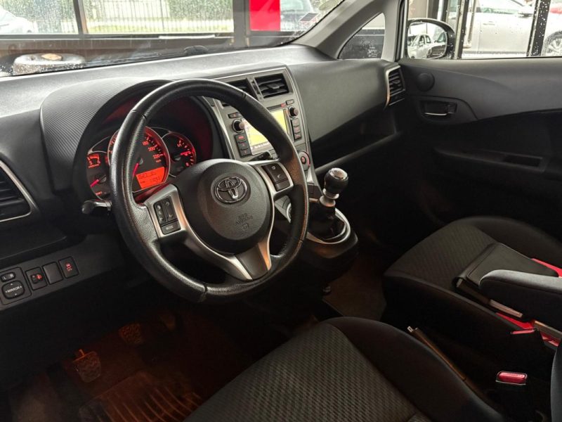 Toyota Verso S 1.4 D4D 90ch 🚗 1ère main 📋 Clim ❄️ Reprise 🔄 Garantie 🛡️