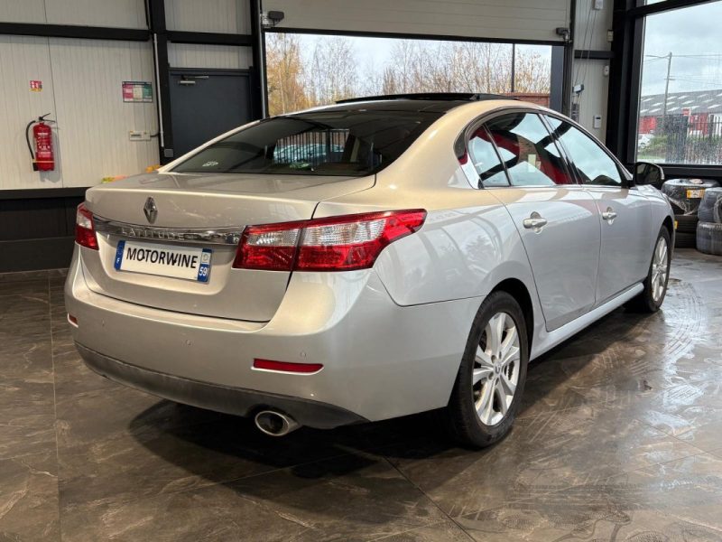 Renault Latitude 2.0 dCi 150ch 🚗 1ère main 📋 Toit ouvrant pano 🌅 Reprise 🔄 Garantie 🛡️