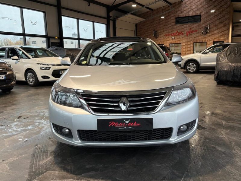 Renault Latitude 2.0 dCi 150ch 🚗 1ère main 📋 Toit ouvrant pano 🌅 Reprise 🔄 Garantie 🛡️