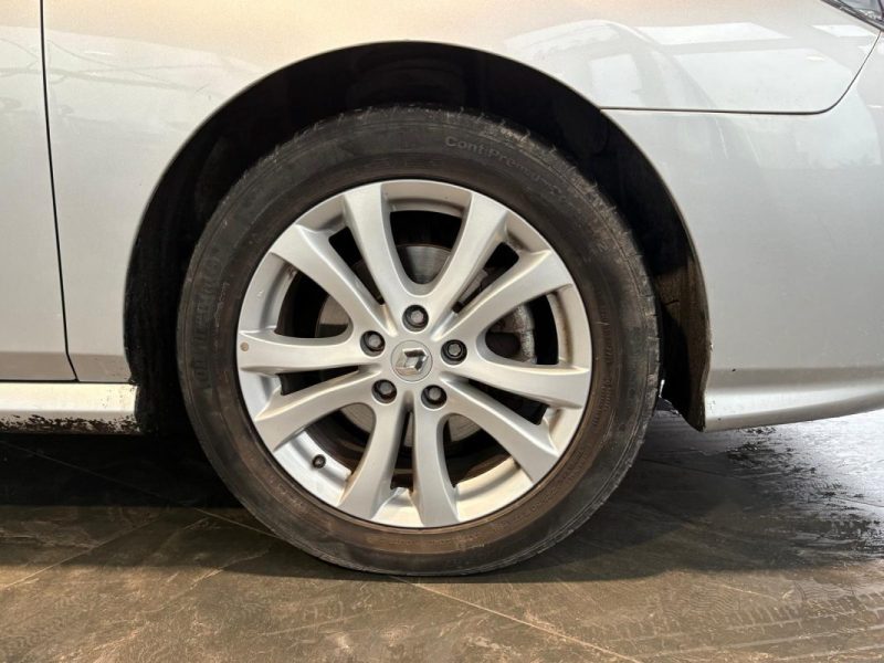 Renault Latitude 2.0 dCi 150ch 🚗 1ère main 📋 Toit ouvrant pano 🌅 Reprise 🔄 Garantie 🛡️