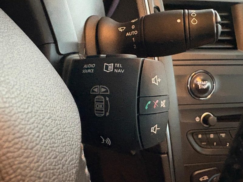 Renault Latitude 2.0 dCi 150ch 🚗 1ère main 📋 Toit ouvrant pano 🌅 Reprise 🔄 Garantie 🛡️