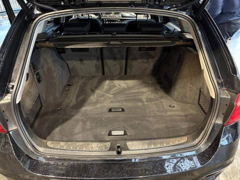 BMW Série 3 Touring 2.0D 190ch 🚗 Sportline ✨ Suivi 📋 Attelage 🔗 Reprise 🔄 Garantie 🛡️