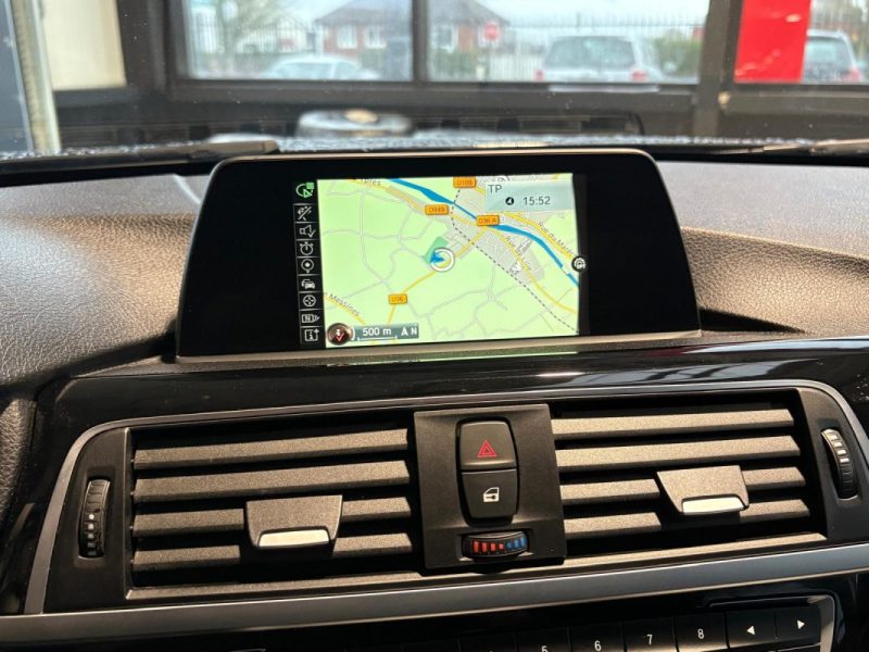 BMW Série 3 Touring 2.0D 190ch 🚗 Sportline ✨ Suivi 📋 Attelage 🔗 Reprise 🔄 Garantie 🛡️