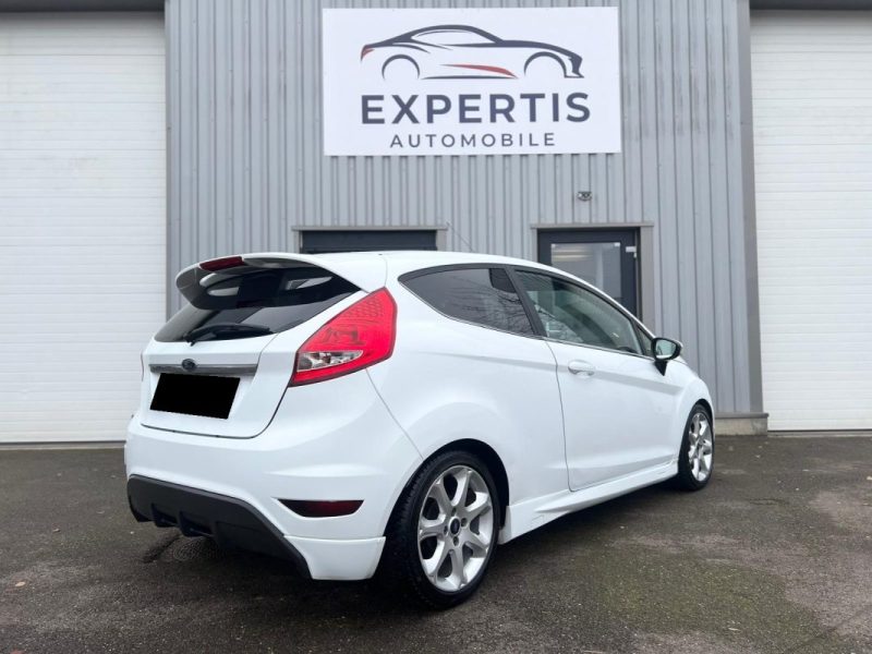FORD FIESTA 1.25i 82CV PACK ST Line