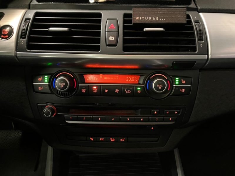  BMW X5 3.0D - PACK M - GPS - TOIT PANORAMIQUE - SUIVI FACTURES - 179000KM  -