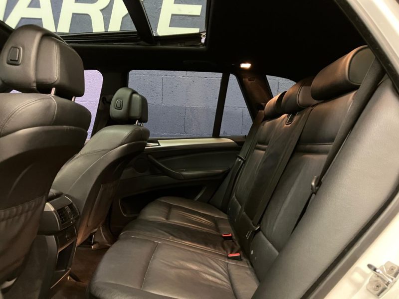  BMW X5 3.0D - PACK M - GPS - TOIT PANORAMIQUE - SUIVI FACTURES - 179000KM  -