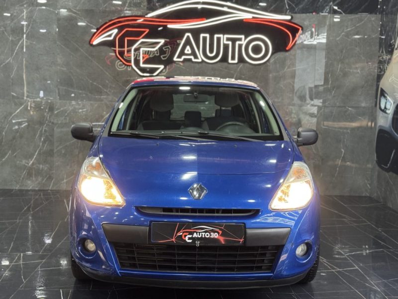 RENAULT CLIO III AUTHENTIQUE 1.5DCI 70 2010